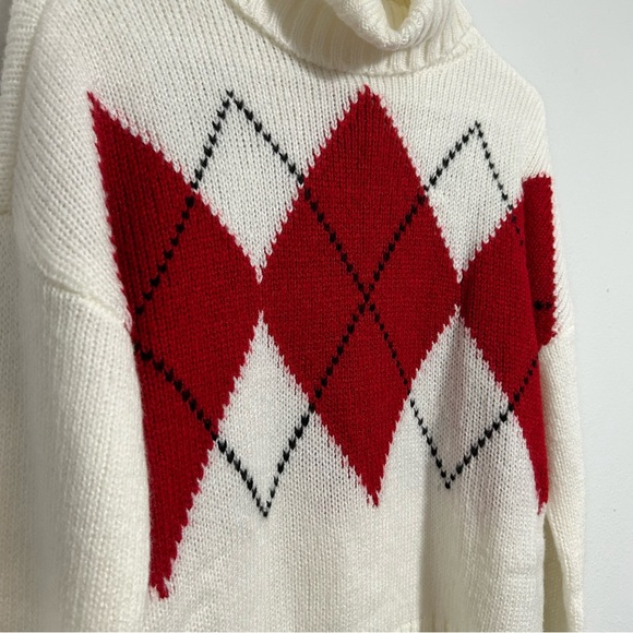 Tommy Hilfiger White Cowl Neck Argyle Sweater Size Small - Picture 4 of 5